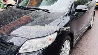 Toyota Corolla Altis 2.0V Đen 5 chỗ Tự động