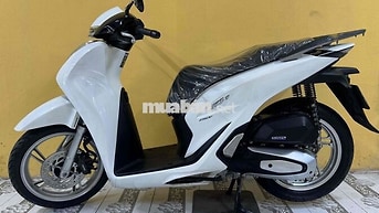 SH 150 đời 2022 màu trắng đen 43K1-569.58