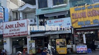 Bán nhà MT đg Hoàng Hoa thám, vị trí đẹp nhất khu vực,dt 6x40