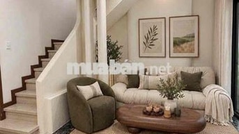 cần bán nhà cạnh mặt tiền trung tâm gần big c