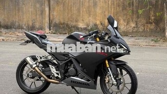 Honda CBR150R màu Đen