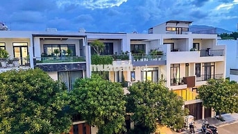 Cho Thuê Nhà KĐT Mỹ Gia Nha Trang  5 Ngủ Giá 35 Triệu Full nội Thất