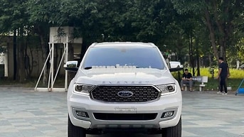 Ford Everest 2022 Titanium 7 vạn km trắng