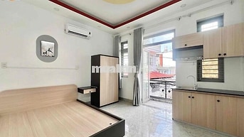 SIÊU PHẨM BAN CÔNG MỚI SETUP XONG NẰM NGAY NGÃ TƯ BỐN XÃ GẦN VHU