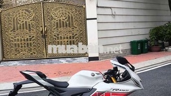 Yamaha R15 M 2000 km Trắng đỏ