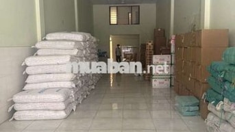 Nhà ngợp lắm rồi giảm sốc 950t còn có 4,6ty visip1 nhanh mới kịp ạ