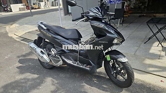 Honda Air Blade 125 2023 màu Đen
