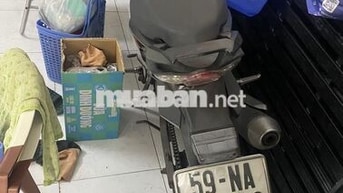 Suzuki Raider màu Đen