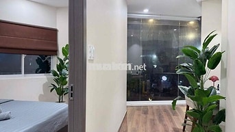 Trống lại căn 1 phòng ngủ ngay mặt tiền Lý Tự Trọng khu phố tây