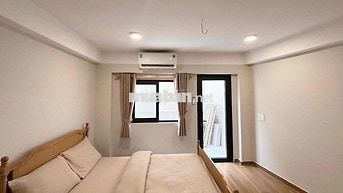 CHO THUÊ STUDIO BAN CÔNG - NGAY NGÃ TƯ 4 xã - GIÁ SIÊU RẺ