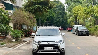 Mitsubishi Outlander 2020 2.0 CVT Trắng