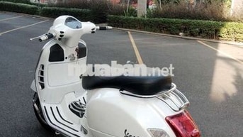 Piaggio Vespa GTS 125 2015 màu trắng