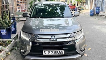 Mitsubishi Outlander 2019 2.4 CVT 4WD 7,7 vạn km