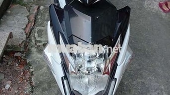 Yamaha Nouvo Fi màu Trắng đỏ đen