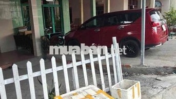 cần bán nhà mặt tiền hẻm xe hơi đường Lê Văn Lương