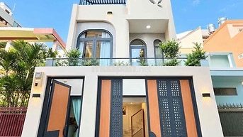 HẠ GIÁ BÁN NHANH NHÀ NẰM NGAY BẾN VÂN ĐỒN QUẬN 4-GIÁ:4.97TỶ/55,8m2.SHR