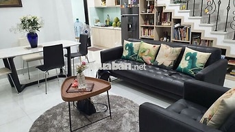 Cho thuê nhà nguyên căn phường Tân Định, sát mặt đường Hoàng Sa
