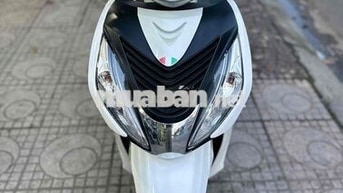 Honda Vision 2022 màu Trắng
