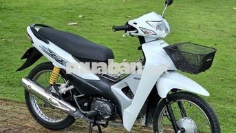 Honda Wave Alpha 2024 10.000 km màu trắng
