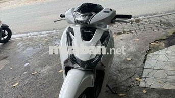 Honda SH 2017 màu trắng