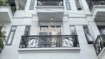 Cần cho thuê nhà HXH 247/5A Huỳnh Văn Bánh P.11 Q.Phú Nhuận 