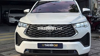 TOYOTA INNOVA CROSS 2025 2.0V TRẮNG