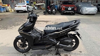 Honda Air Blade màu đen