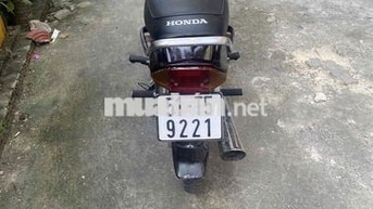 Honda Dream II màu Nho