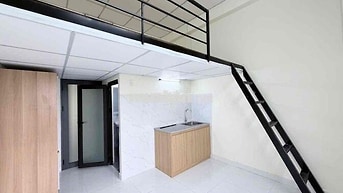 Deal sập sàn - tặng 500k - Sát bên NTTU - nhà mới gác ban công thoáng