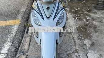 SYM Angela 50cc màu Trắng vàng