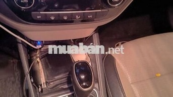 Hyundai Accent Tự động 98407 km trắng