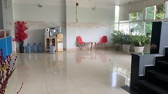 Cho Thuê nhà Nguyên Căn, Mặt Tiền đường B2, P Tây Thạnh, DTSD 650m2. 