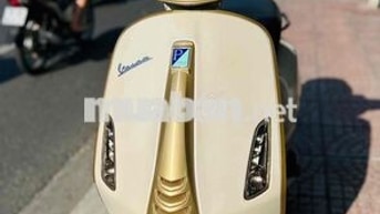 Piaggio Vespa Sprint 2022 trắng vàng