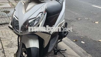 Yamaha Luvias 2016.Phun xăng điện tử.