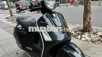 Piaggio Vespa GTS 2018 màu Đen chính chủ