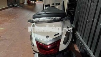 Yamaha Grande 2018 màu trắng