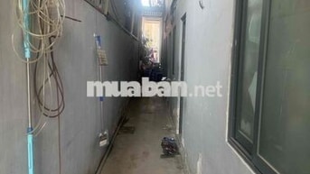Phòng trọ gần cầu vượt ngã tư ga