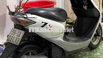 Honda Dio Z4 50cc Nhật Bản màu Trắng