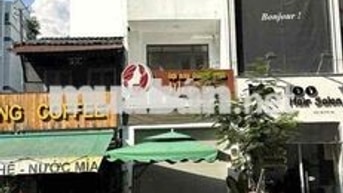 MT Nguyễn Cảnh Chân mới đẹp đông đúc khách du lịch