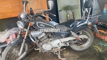 SYM Husky 150 màu đen