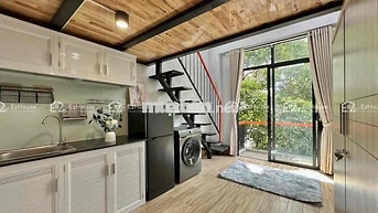 DUPLEX FULL NỘI THẤT BAN CÔNG LỚN THANG MÁY ĐỐI DIỆN ETOWN CỘNG HOÀ