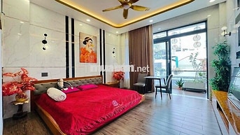 CHO THUÊ CĂN HỘ 1 PHÒNG NGỦ CÓ BAN CÔNG TRUNG TÂM NHA TRANG GIÁ 15 TRI