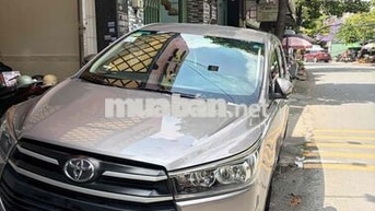 Toyota Innova 2019